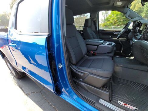 Used 2022 Chevrolet Silverado 1500 RST AWD/4WD image 25