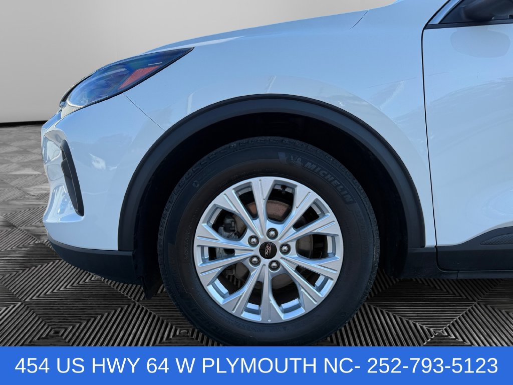 Used 2023 Ford Escape Active FWD image 14