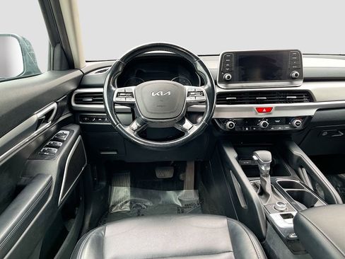 Used 2021 Kia Telluride LX AWD/4WD image 21