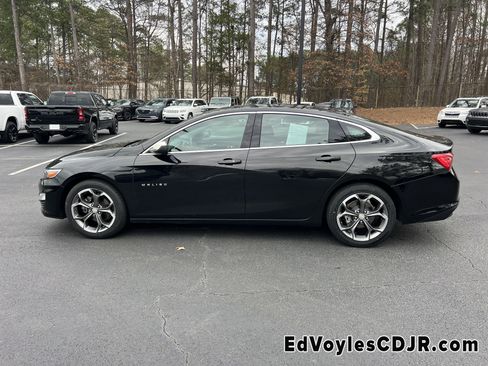 Used 2023 Chevrolet Malibu LT image 4