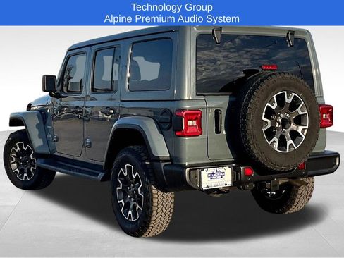 Used 2024 Jeep Wrangler Sahara w/ Technology Group image 5