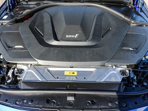 Certified 2024 BMW i4 M50 image 27