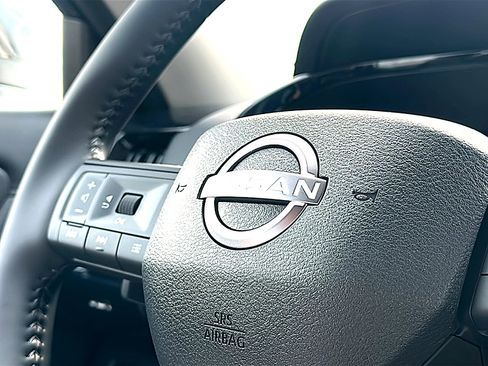 New 2026 Nissan Pathfinder SV image 21