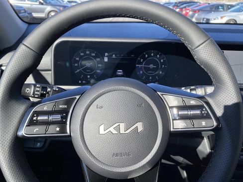 New 2026 Kia Seltos SX image 14