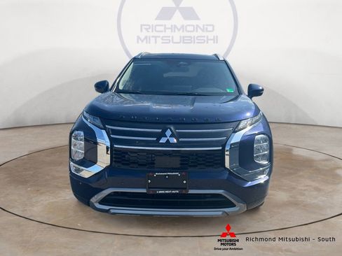 New 2026 Mitsubishi Outlander SEL image 8