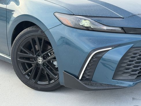 New 2026 Toyota Camry SE FWD image 10