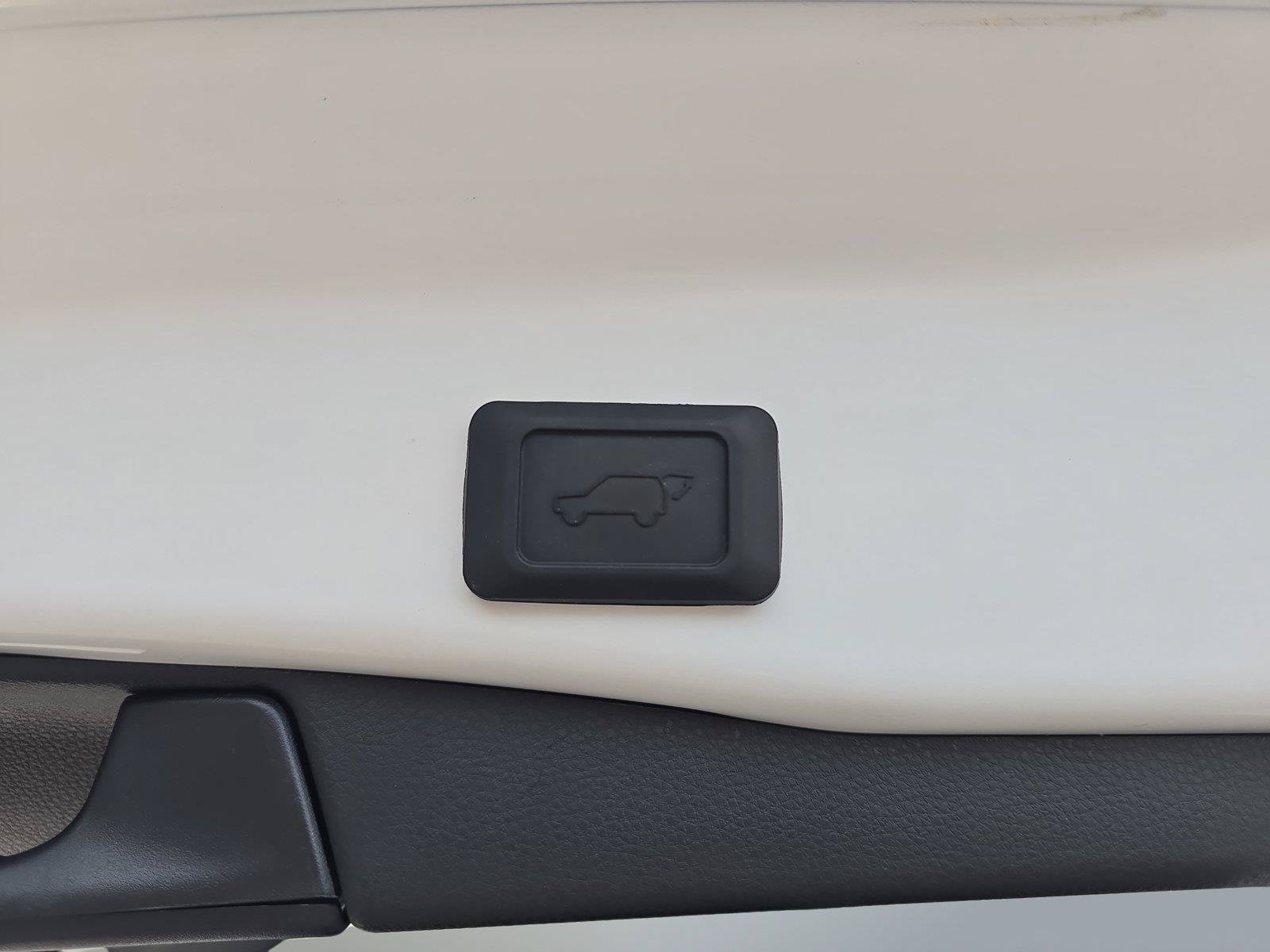 Used 2025 Toyota RAV4 XLE w/ Convenience Package AWD/4WD image 28