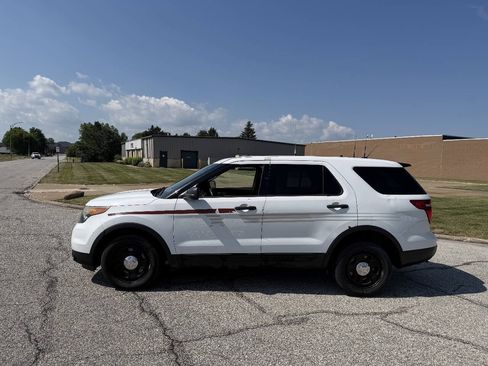 Used 2014 Ford Explorer 4WD Police Interceptor image 2
