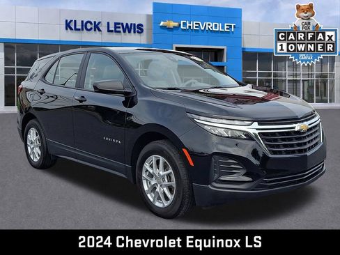 Used 2024 Chevrolet Equinox LS FWD image 1