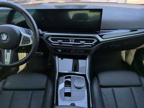 Used 2024 BMW 230i Coupe w/ Premium Package RWD image 30