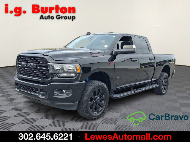 Used 2022 RAM 2500 Big Horn w/ Night Edition AWD/4WD image 3
