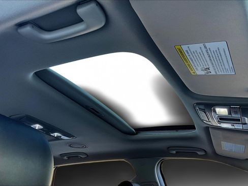 Certified 2022 Kia Telluride S image 29