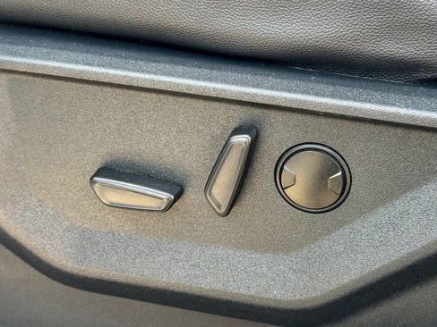 Used 2022 Ford F150 XLT w/ Equipment Group 302A High image 36