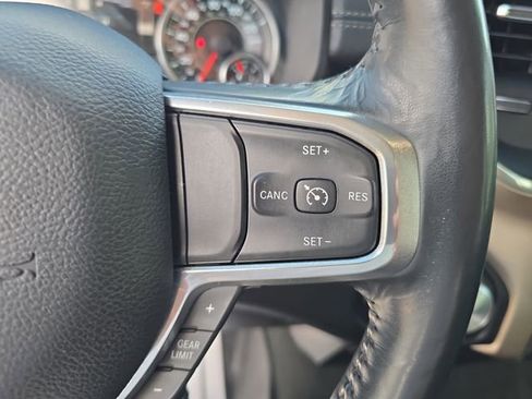 Certified 2022 RAM 1500 Laramie image 22