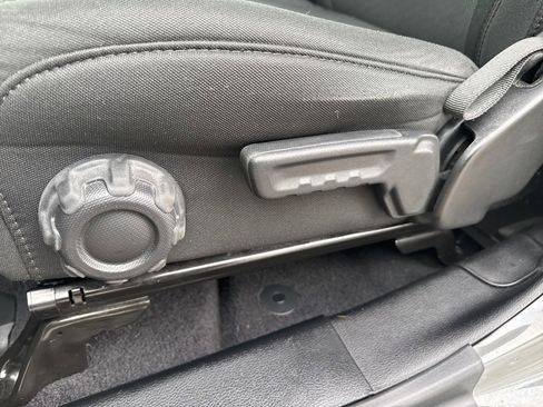 Used 2020 Jeep Wrangler Unlimited Sport image 11