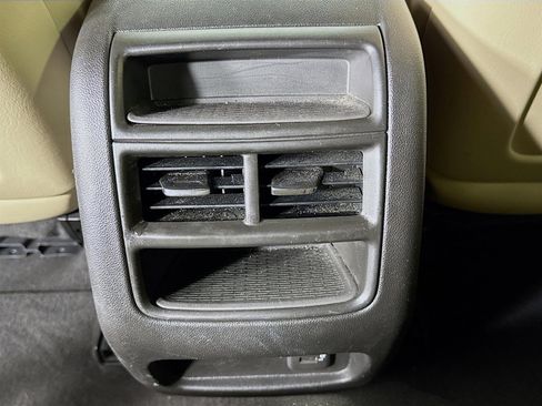 Used 2019 Cadillac XT5 Luxury image 28