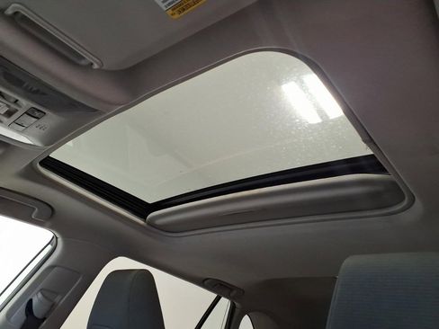 Used 2019 Toyota RAV4 XLE w/ Convenience Package image 21