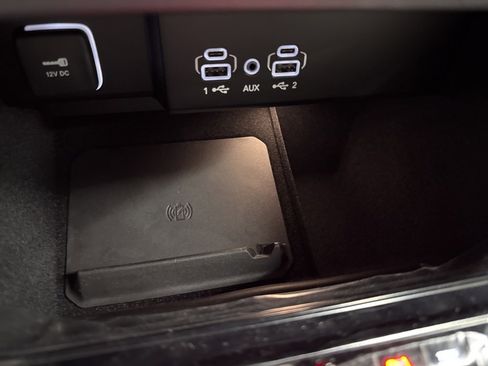 New 2025 Jeep Wagoneer 4WD image 22