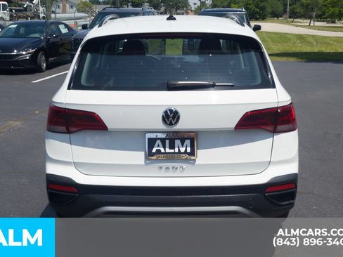 Used 2024 Volkswagen Taos S FWD image 6