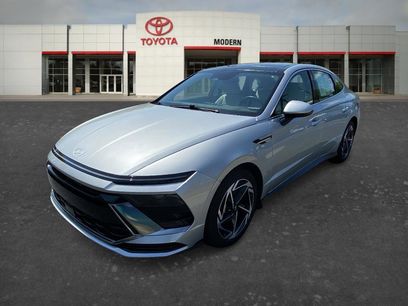 Used 2024 Hyundai Sonata SEL w/ Convenience Package