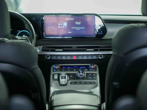 Used 2023 Hyundai Palisade SEL w/ Premium Package image 16