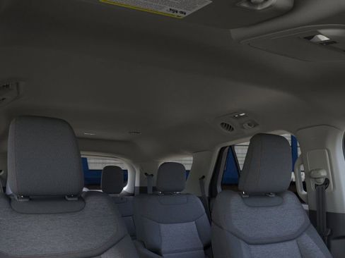 New 2026 Ford Explorer Active RWD image 20