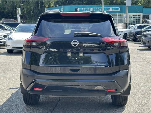 Used 2023 Nissan Rogue SV w/ SV Premium B Package AWD/4WD image 4