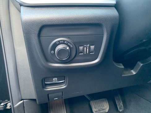 New 2026 Jeep Grand Cherokee L 4WD image 11