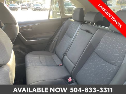 Certified 2025 Toyota RAV4 XLE FWD image 22