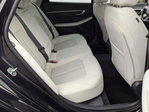 Certified 2025 Hyundai Sonata SEL image 18