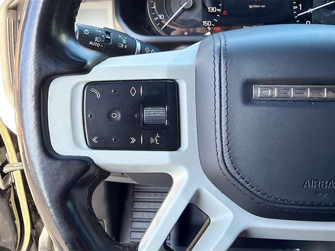 Used 2023 Land Rover Defender 130 X-Dynamic SE image 39