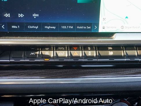 Used 2025 Chevrolet Silverado 1500 LT image 15