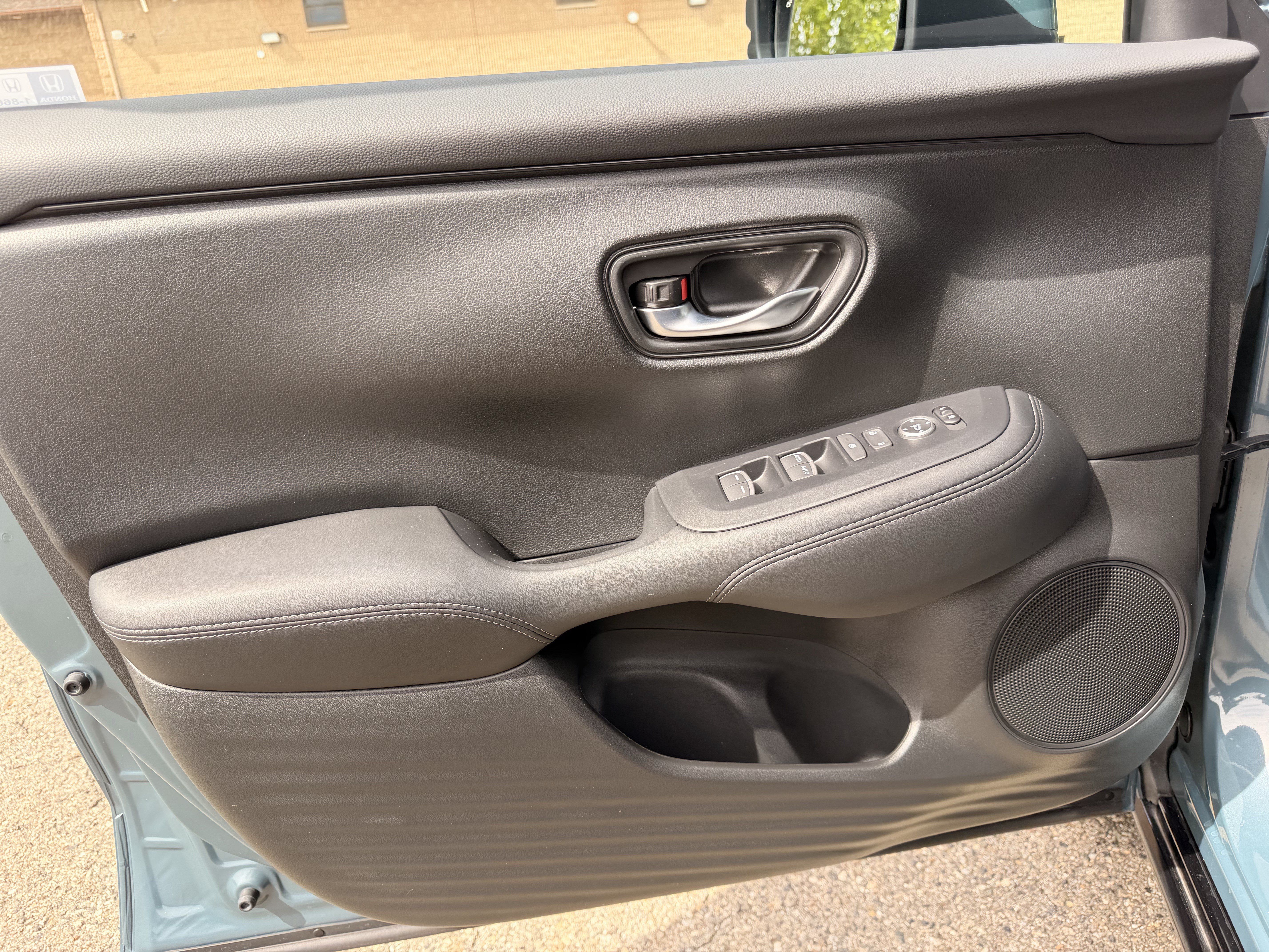 Used 2026 Honda HR-V EX-L image 13