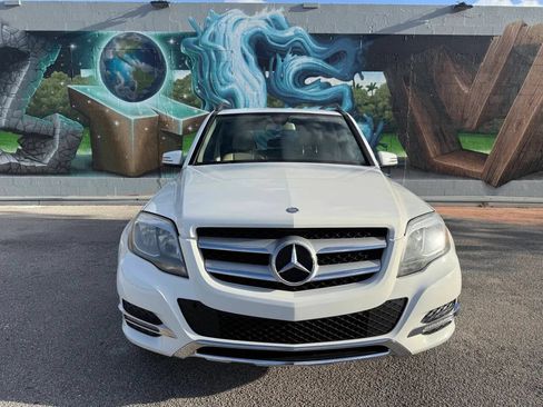 Used 2015 Mercedes-Benz GLK 350 2WD image 2