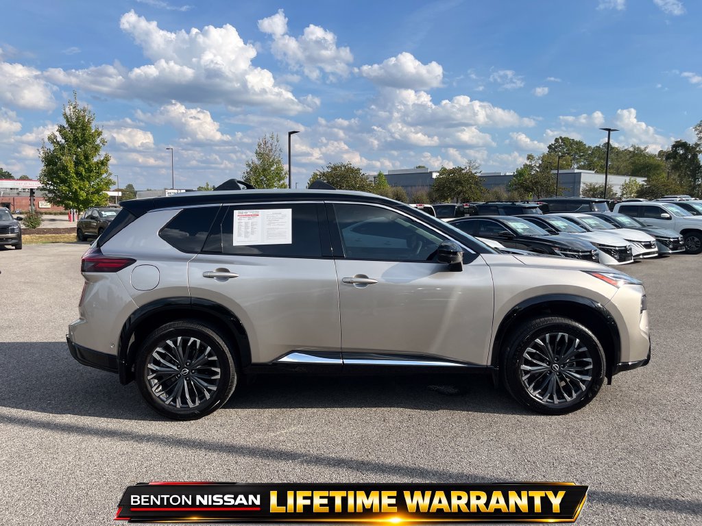 Used 2026 Nissan Rogue Platinum w/ Platinum Premium Package AWD/4WD image 12