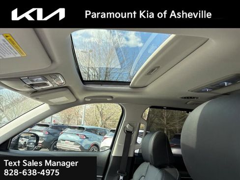 Used 2025 Kia Telluride SX image 14