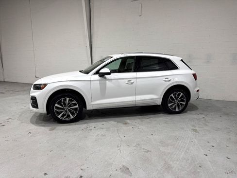 Used 2021 Audi Q5 2.0T Premium Plus AWD/4WD image 21