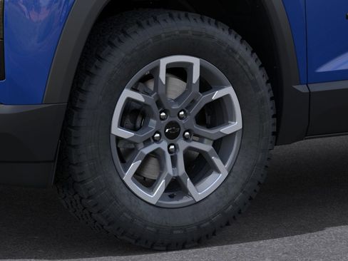 New 2026 Chevrolet Equinox ACTIV w/ Safety and Technology Package AWD/4WD image 30