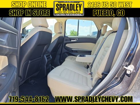 Used 2024 Ford Edge SEL AWD/4WD image 5