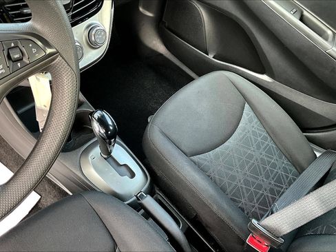 Used 2022 Chevrolet Spark LT FWD image 17