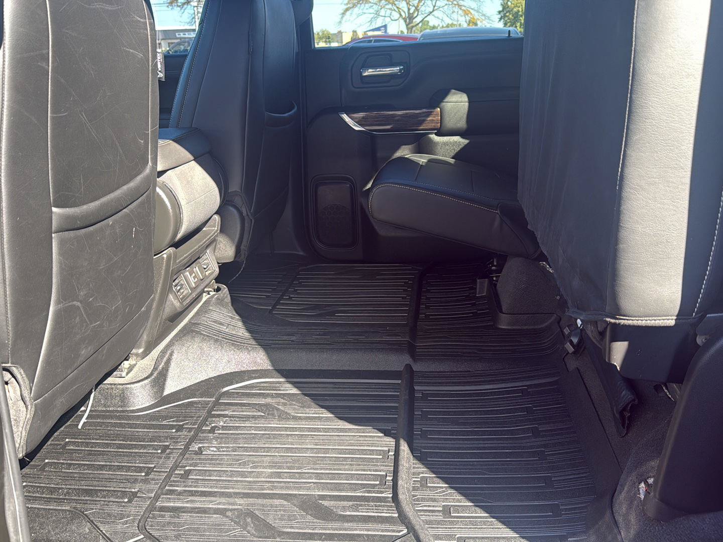 Used 2022 GMC Sierra 2500 SLE w/ SLE Value Package; AWD/4WD image 24