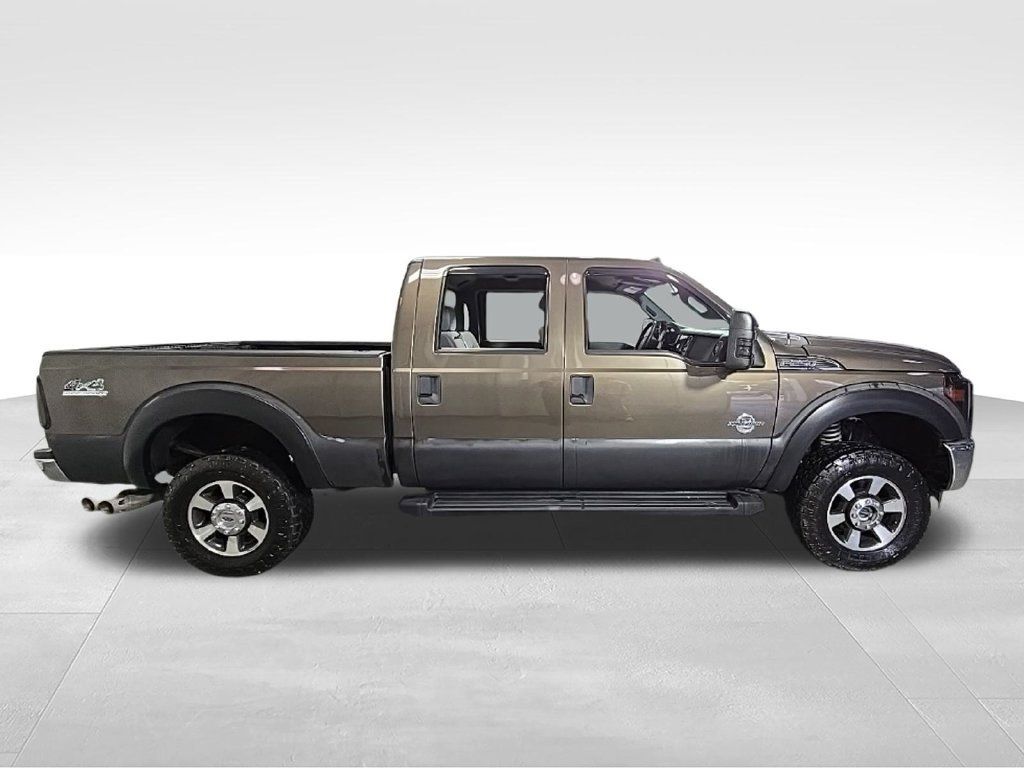 Used 2016 Ford F250 XLT w/ Snow Plow Prep Package AWD/4WD image 6