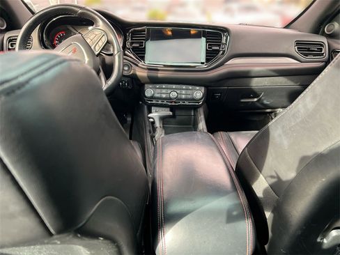 Used 2024 Dodge Durango GT image 23