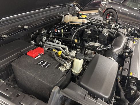 Used 2022 Jeep Gladiator Sport w/ Trailer Tow Package AWD/4WD image 32