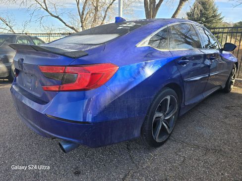 Used 2018 Honda Accord Sport image 6
