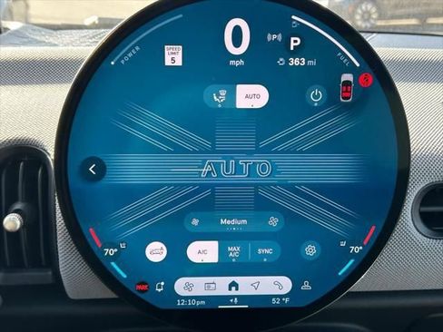 New 2026 MINI Cooper 4-Door Hardtop image 23