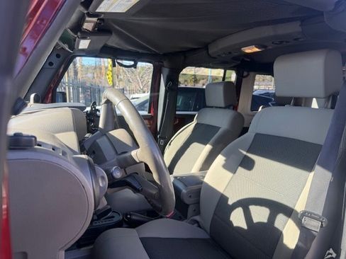 Used 2010 Jeep Wrangler Unlimited Rubicon w/ Dual Top Group image 4