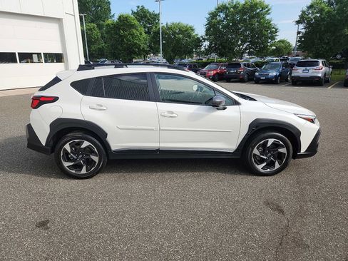 Used 2024 Subaru Crosstrek 2.5i Limited AWD/4WD image 7