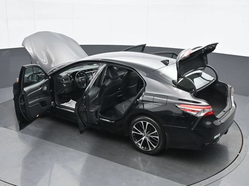 Used 2019 Toyota Camry SE w/ Protection Package (Q2) FWD image 39