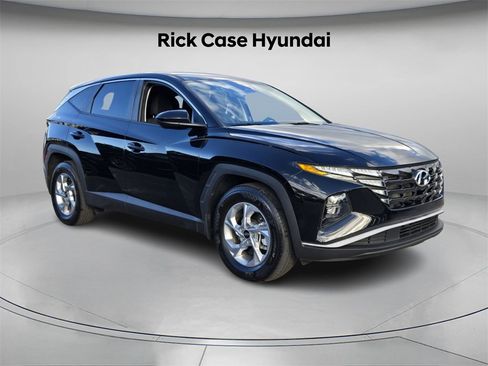 Certified 2023 Hyundai Tucson SE image 9